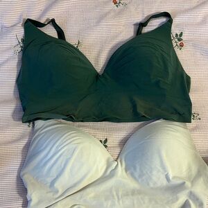 VS PINK Wireless T shirt bra